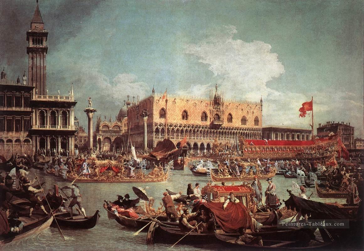 Le Bucintoro revenant au Molo le jour de l’Ascension Canaletto Peintures à l'huile